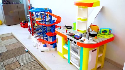 Vlad and Nikita play musical instruments and wake up Mom