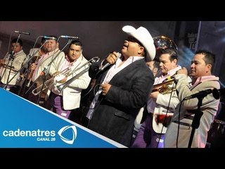 Chuy Lizárraga cumple 10 años como solista / Chuy Lizarraga celebrates 10 years as a soloist