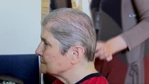 Gönüllü Kuaförlerden Yaşlılara Saç ve Cilt Bakımı