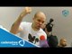 Calle 13 saca a la prensa de su firma de autógrafos / Firma de autrográfos de Calle 13