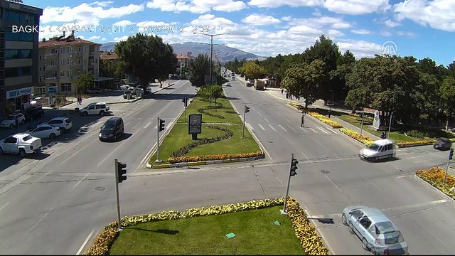 Trafik kazaları MOBESE kameralarında - ERZİNCAN