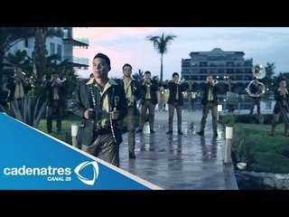 Banda ejecutiva sufre accidente automovilístico / Executive band suffers car accident