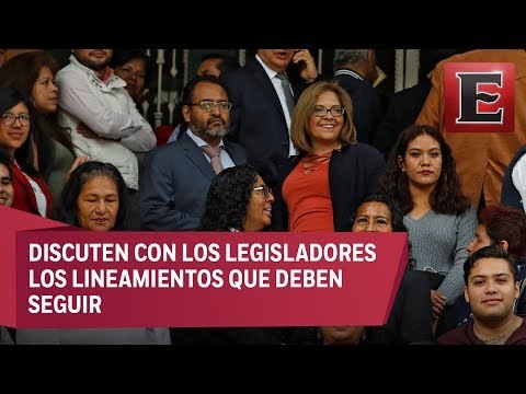 López Obrador se reúne con senadores y diputados federales electos