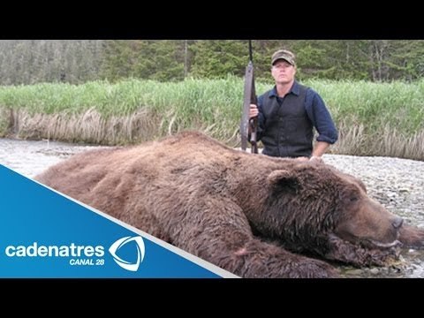 James Hetfield, vocalista de Metallica, promueve la casería de animales