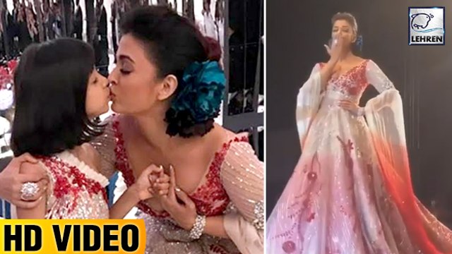 Aaradhya Bachchan's First Ramp Walk With Aishwarya Rai Bachchan