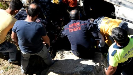 Otomobil su kanalına düştü - KAYSERİ