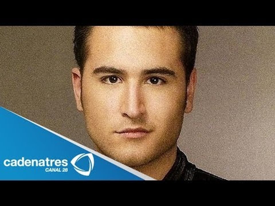 Jesús, integrante de Reik, ayuda a personas con cáncer / Jesus helps people with cancer