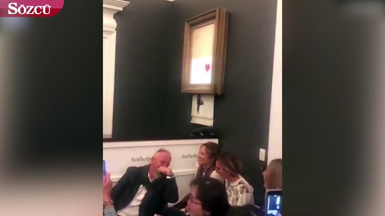 Ünlü sanatçının sanat eseri kendi kendini imha etti