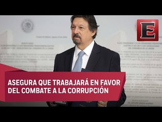 Gómez Urrutia regresa a México para registrarse como senador