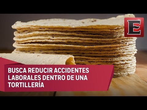 Estudiantes de UAM diseñan maquina trituradora para preparar masa