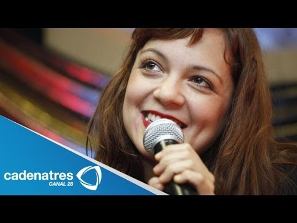 Natalia Lafourcade regresa a sus actividades después de estar en cama por influenza