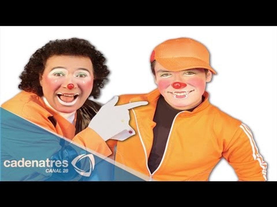 Lagrimita y Costel cantando en el foro de No lo Cuentes