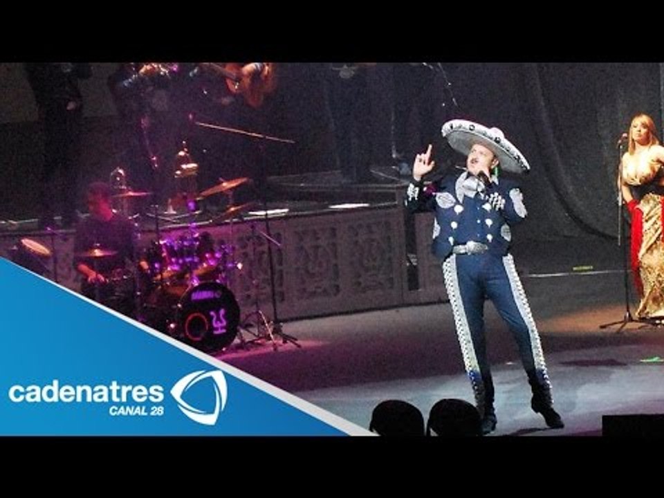 Los inicios de la carrera artística de Pepe Aguilar / El túnel del tiempo