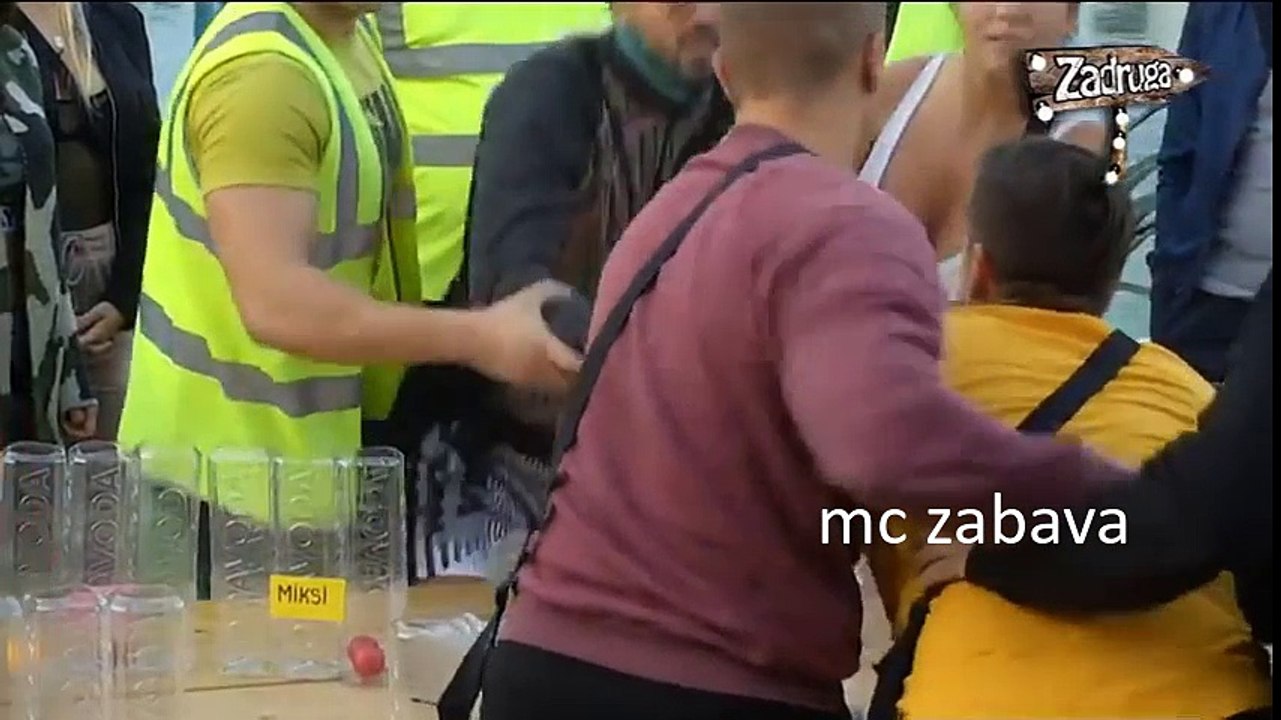 Zadruga 2 - Vladimir udara šakom Aleksandru