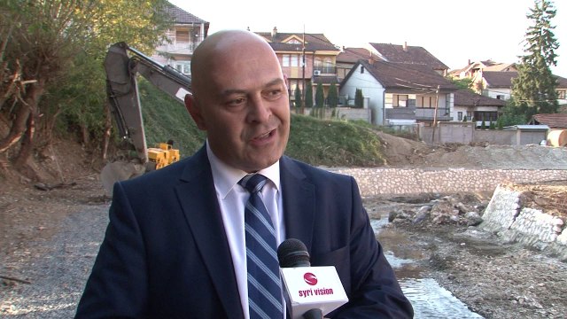 Po punohet në ndërtimin dhe rregullimin e shëtitores së lumit Krena - Lajme