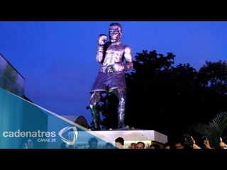 Julio César Chávez develó su estatua en Culiacán, Sinaloa