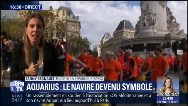 Paris: plusieurs centaines de personnes se sont réunies place de la République en soutien à l'Aquarius