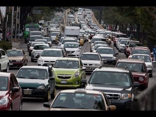 La mejor canción para estar en el tráfico | Noticias con Yuriria Sierra