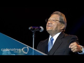 Armando Manzanero canta con El Recodo