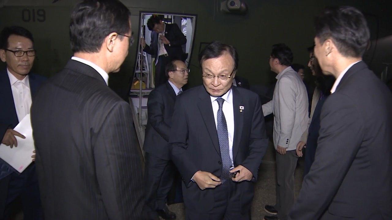 10·4 방북단 2박 3일 일정 마치고 귀환 / YTN