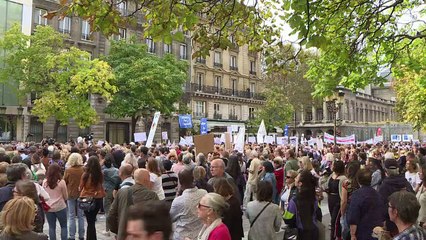 Muriel Robin rassemble contre les violences faites aux femmes