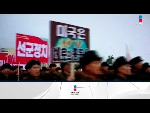 Desfile de voluntarios norcoreanos contra amenaza exterior | Noticias con Francisco Zea