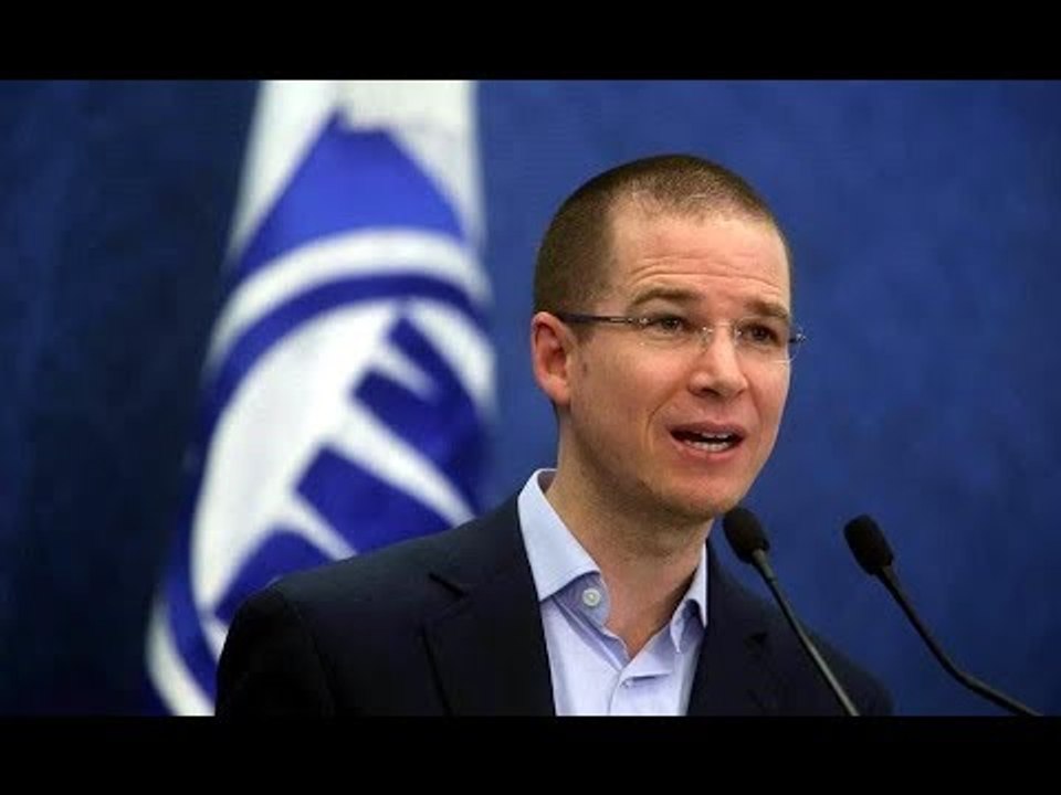 Ricardo Anaya es acusado de fraude | Noticias con Yuriria Sierra