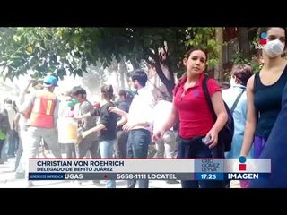 Vecinos de la delegación Benito Juárez rescatan a dos personas y un perro | 19 de septiembre 2017