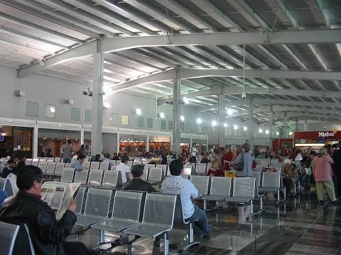 Aeropuerto de la CDMX reporta daños tras fuerte sismo | Noticias con Francisco Zea