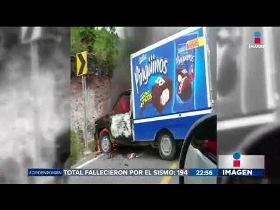 Policías encuentran autobús incendiado | Noticias con Ciro Gómez Leyva