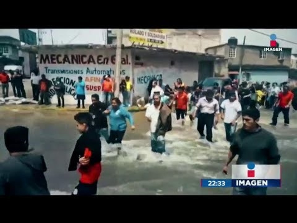 Vecinos de Cuautitlán Izcalli bloquean la México-Querétaro | Noticias con Ciro Gómez Leyva