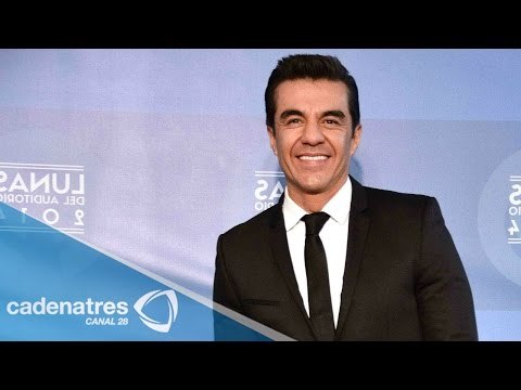 Adrián Uribe habla sobre el nuevo romande de Marjorie de Soussa