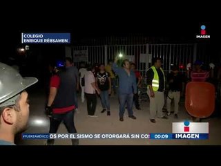 Escuela Enrique Rebsamen derrumbada por sismo, siguen rescatando niños