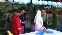 Çukurca Emniyet Müdürlüğünün bahçesinde nikah merasimi - HAKKARİ