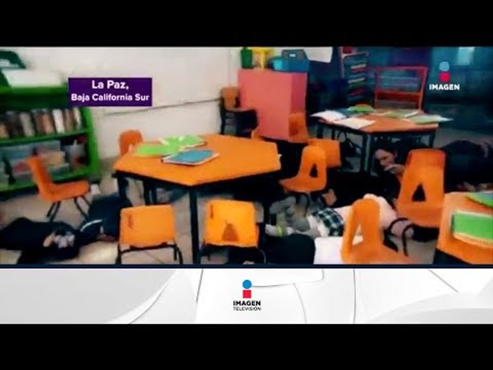 Simulacro en primaria de Baja California Sur | Noticias con Yuriria Sierra