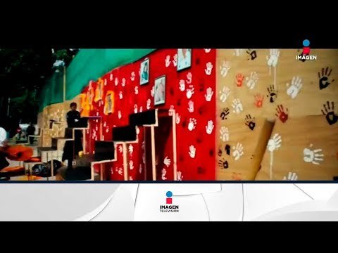 Con ofrendas familiares recuerdan a los fallecidos del 19S | Noticias con Francisco Zea