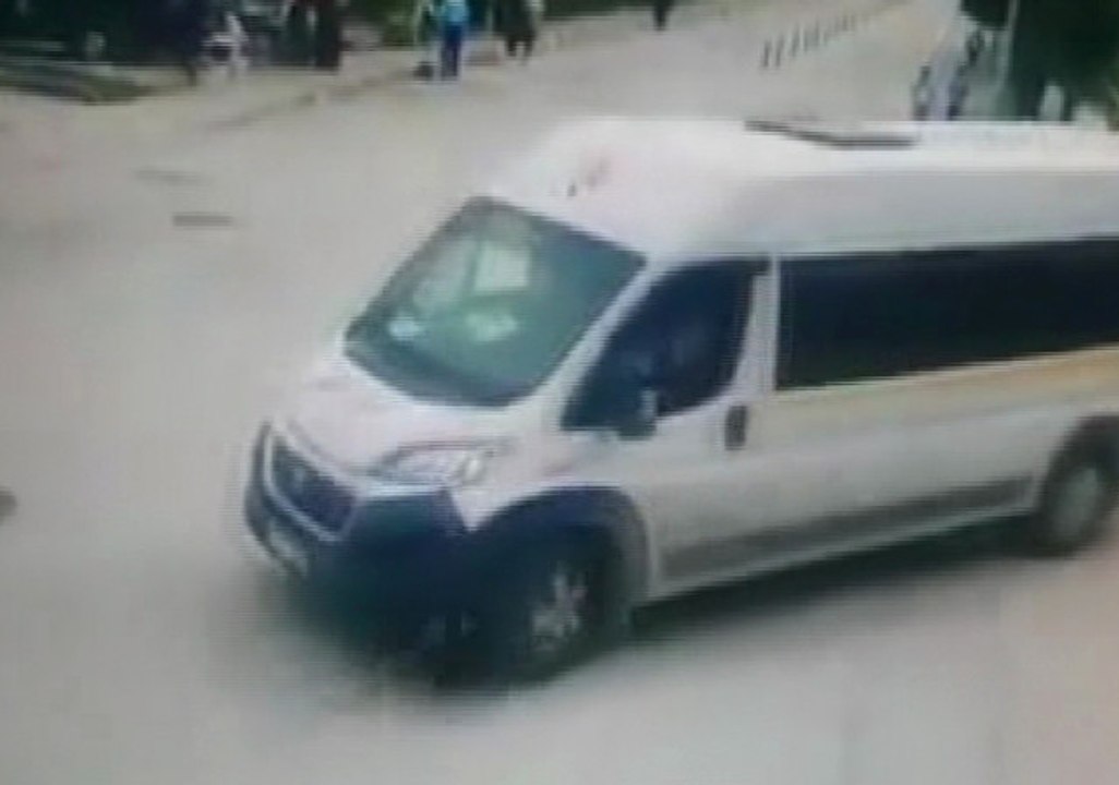 Köpeği Ezdi, Arkasına Bile Bakmadı