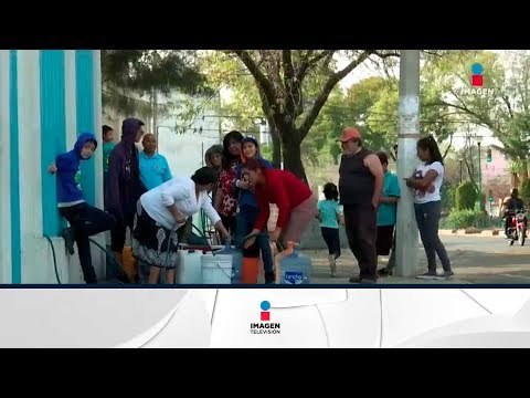 Vecinos de Azcapotzalco retuvieron pipas por desabasto de agua | Noticias con Ciro