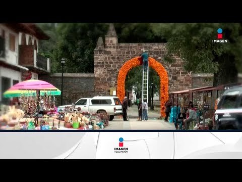 Así se vive el día de muertos en Michoacán | Noticias con Francisco Zea