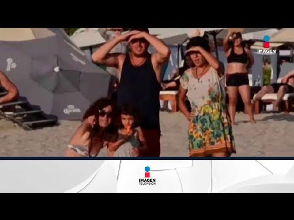 Ballenas sorprenden a turistas en las playas de Puerto Escondido | Noticias con Francisco Zea