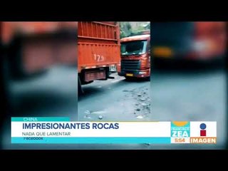 Cae deslave en carretera y casi mata al que estaba frente a él | Noticias con Francisco Zea
