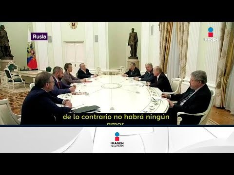 Vladimir Putin se reúne con los candidatos que derrotó, y les dice esto | Noticias con Yuriria
