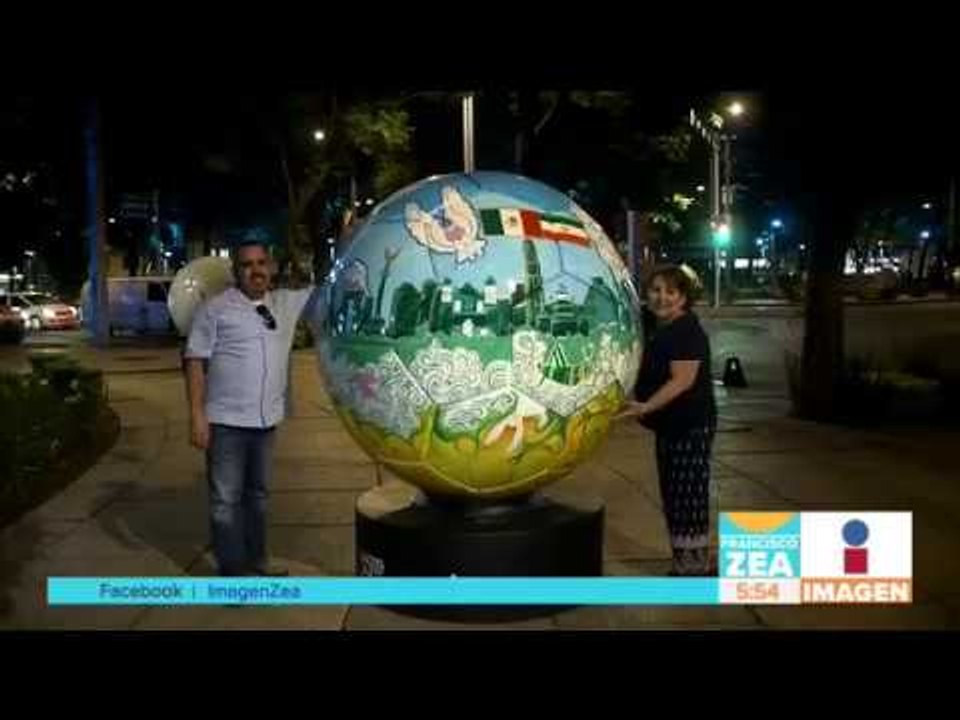 Exposición de balones mundialistas en el Ángel | Noticias con Francisco Zea