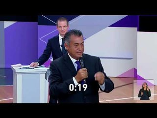 "Los políticos han echado a perder la economía de México": 'El Bronco'