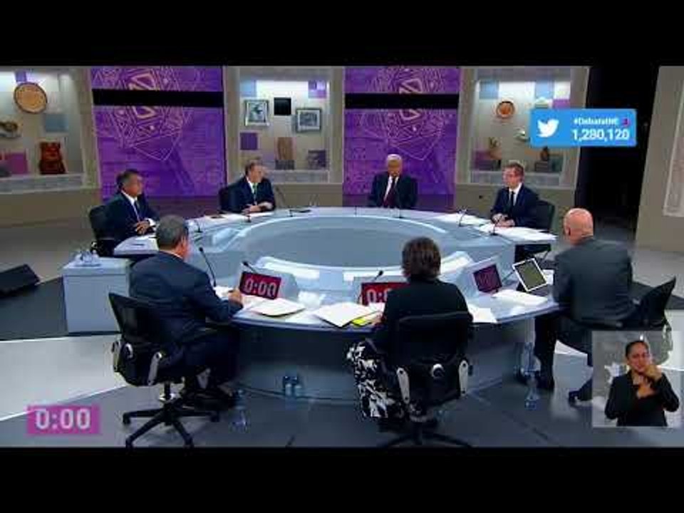 Anaya promete que todos los niños tendrán la oportunidad de aprender inglés