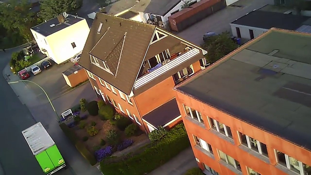 DEN HATER IM WALD GEFUNDEN