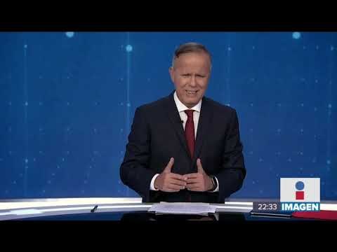 Fanático religioso intentó acercarse al auto de López Obrador | Noticias con Ciro