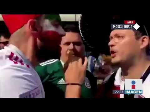 Así reaccionaron aficionados mexicanos en Rusia a una botarga de AMLO