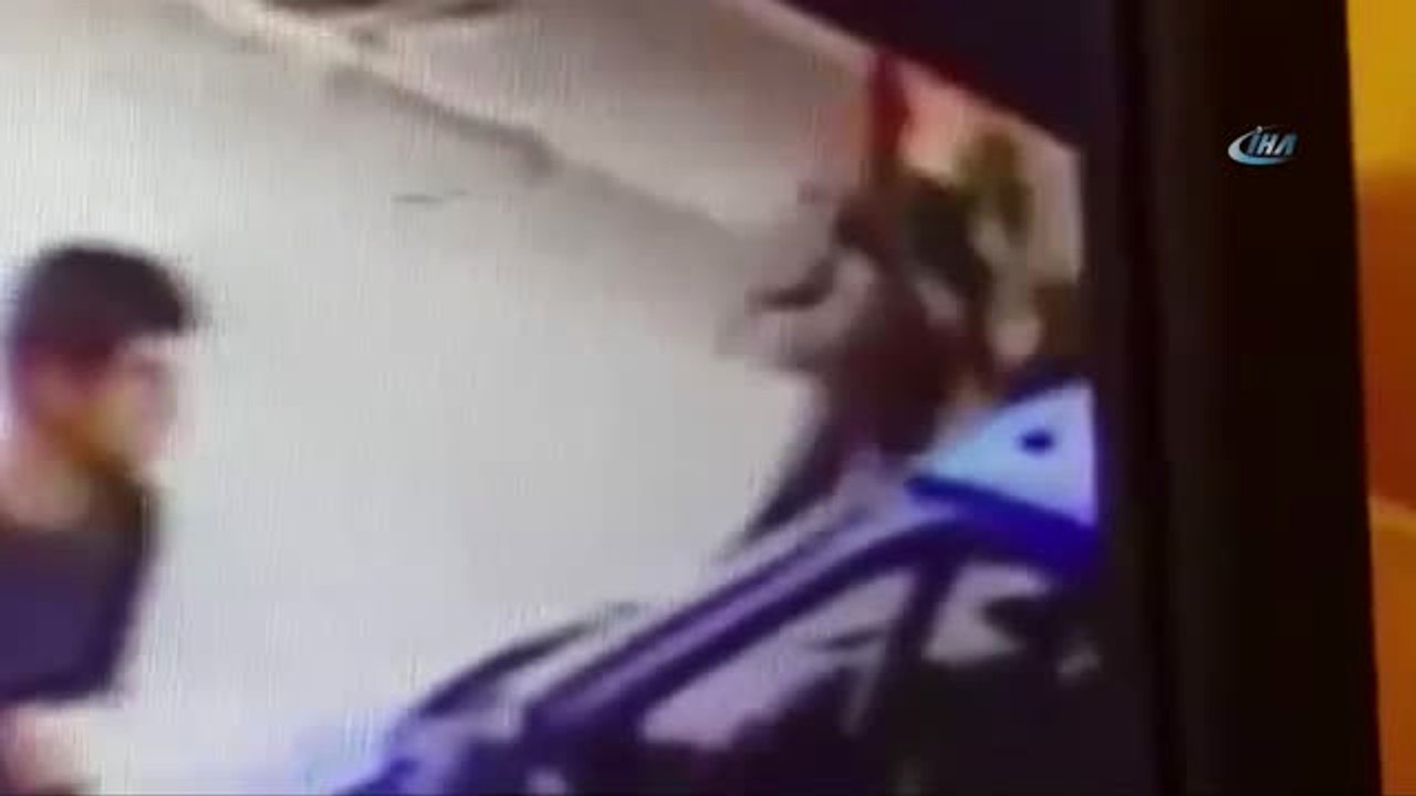 Bebeğini Gezdiren Kadının Telefonunu Böyle Çaldılar