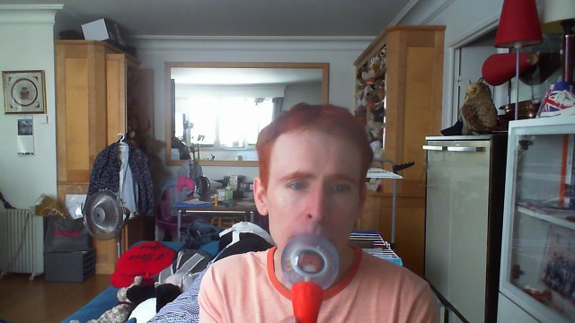 Wiwi égratigne donne moi cette nuit de Billy Bridge